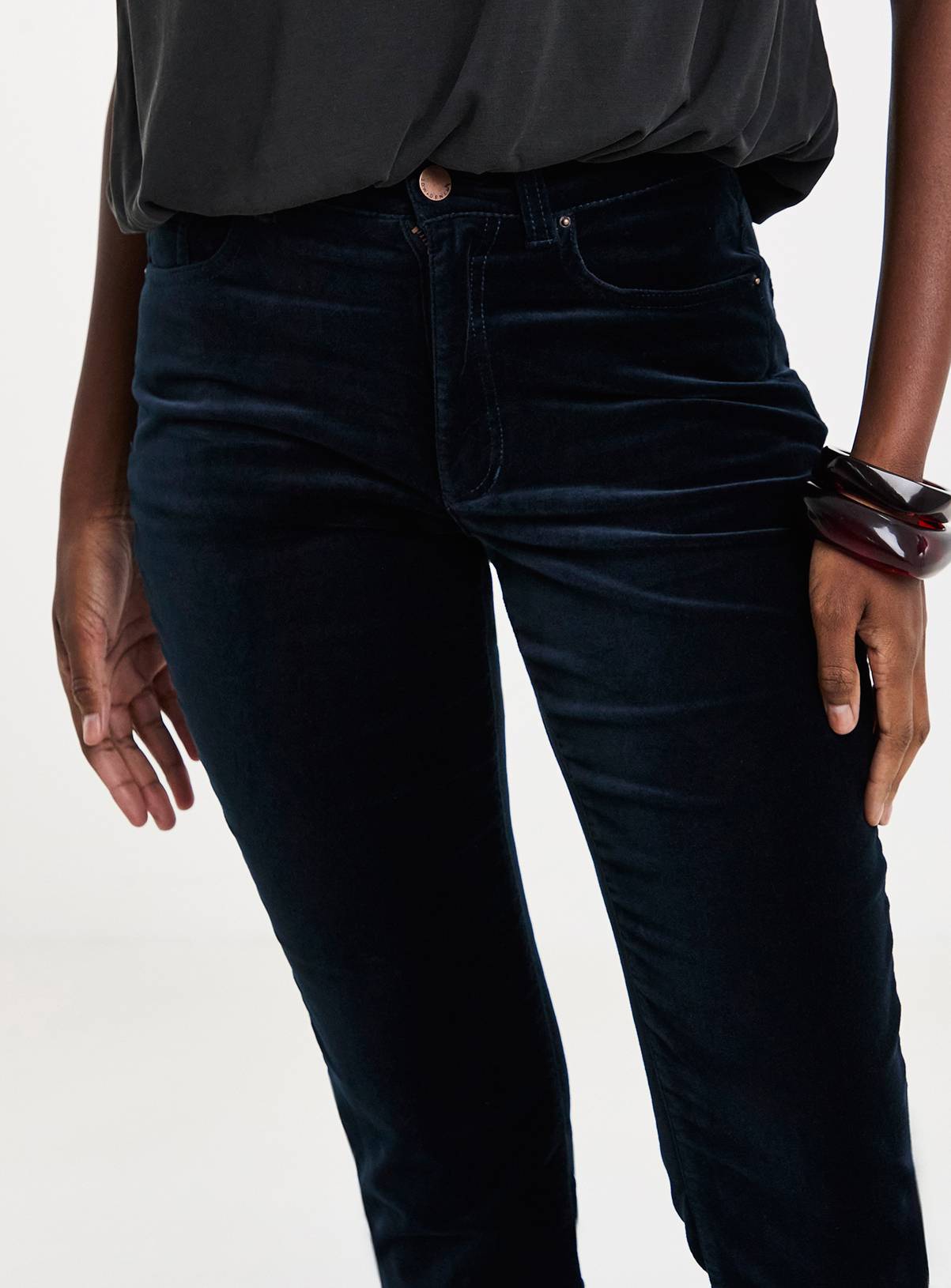 JD WILLIAMS Velvet Slim Leg Jeans 8 - Image 4