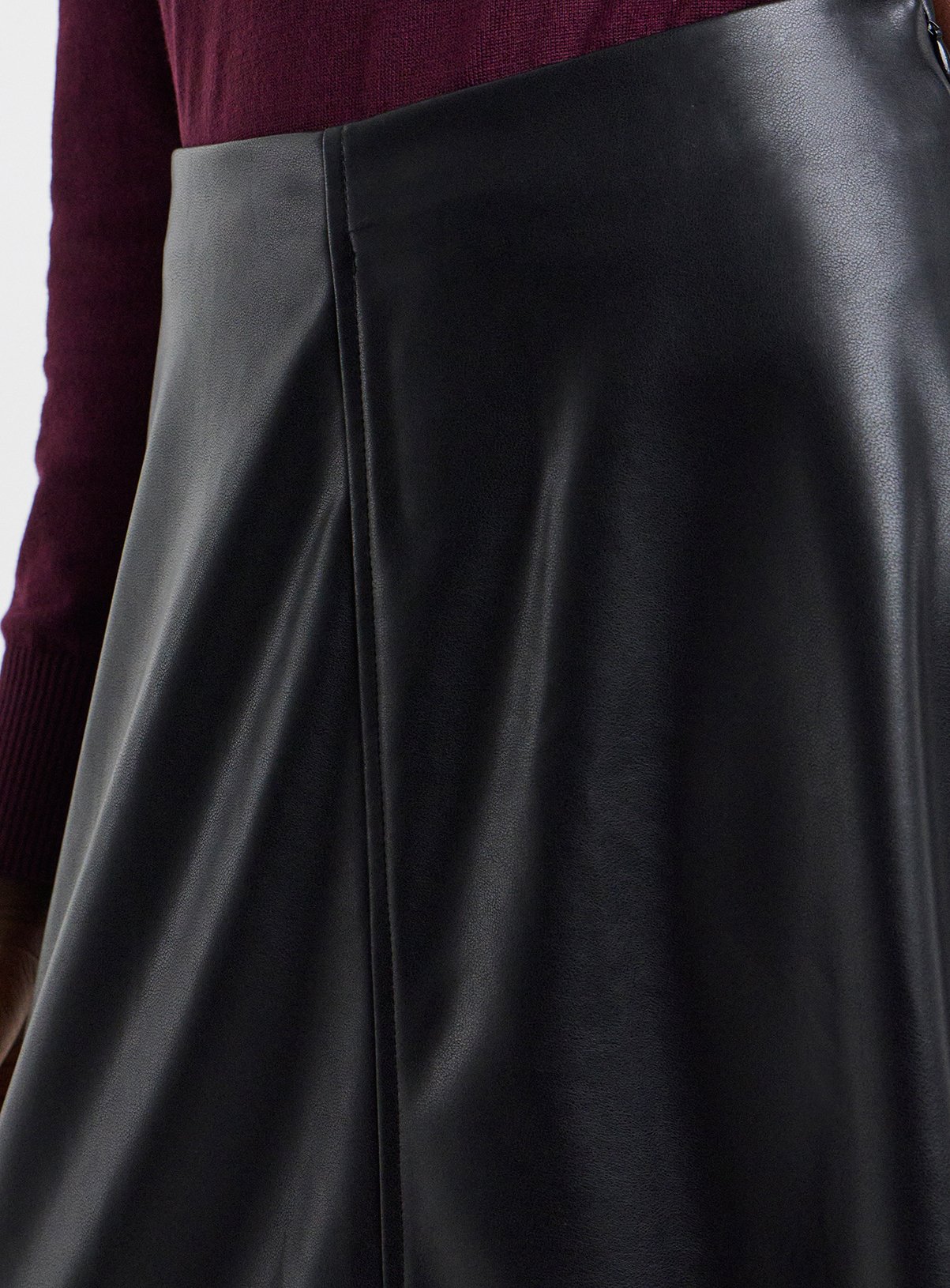 JD WILLIAMS Black PU Seam Detail Circle Skirt 14 - Image 4 thumbnail