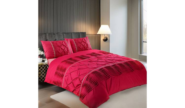 Snug City Pintuck Border Polycotton Duvet Cover Set - Super King - Red