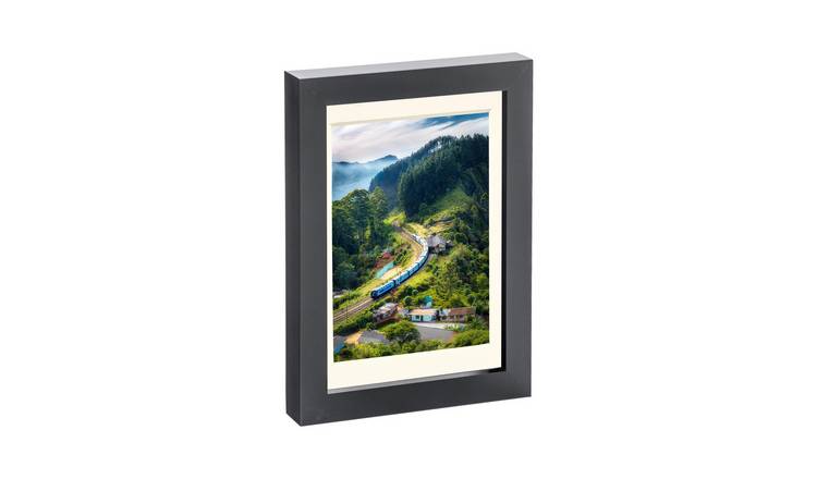 Nicola Spring Photo Frame - 5" x 7" with Mount - Black/Ivory