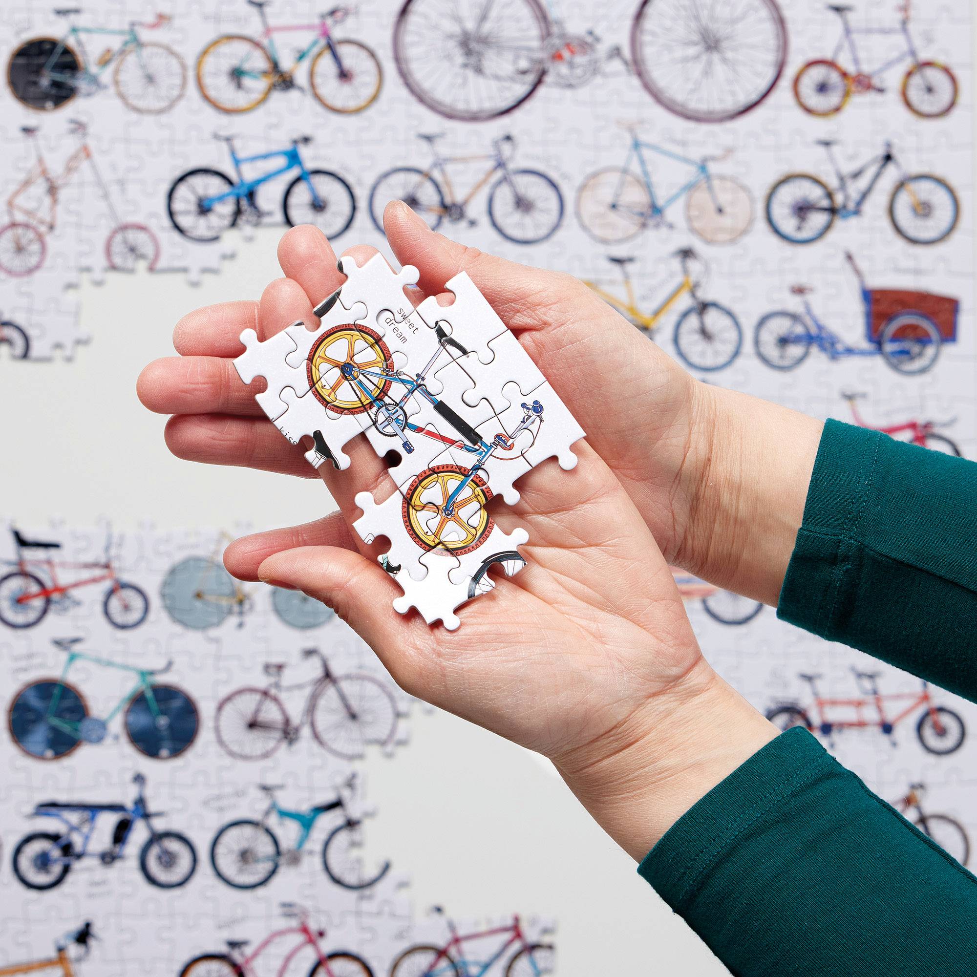 Banana Panda Bicycles 1000 Piece Jigsaw Puzzle - Image 4