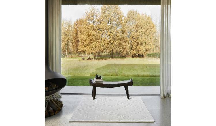 Mega Flooring White Shaggy Abstract Rug - 133 x 195cm