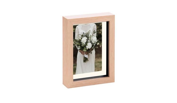 Nicola Spring 3D Box Photo Frame - 5 x 7" with Mount - Light Wood