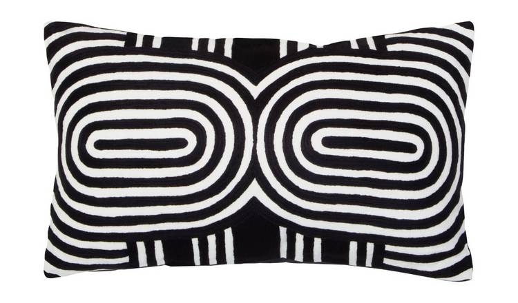Orsina Bosie Ozella Patterned Rectangular Cushion – Black and White