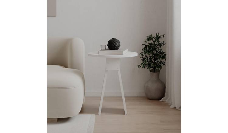 Decortie Chen Melamine Particleboard Side Table - White