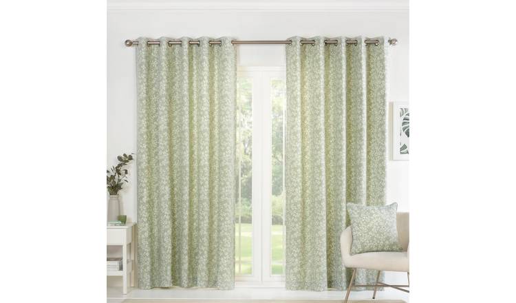 Sundour Sade Eyelet Curtains - Green - 117 x 137cm