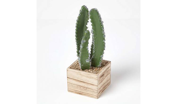 Homescapes Polyfoam Handcrafted Cactus Plant in Wooden Pot - Green