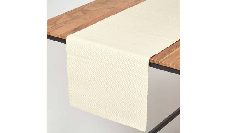Homescapes Cotton Plain Table Runner - 44 x 178 cm - Cream