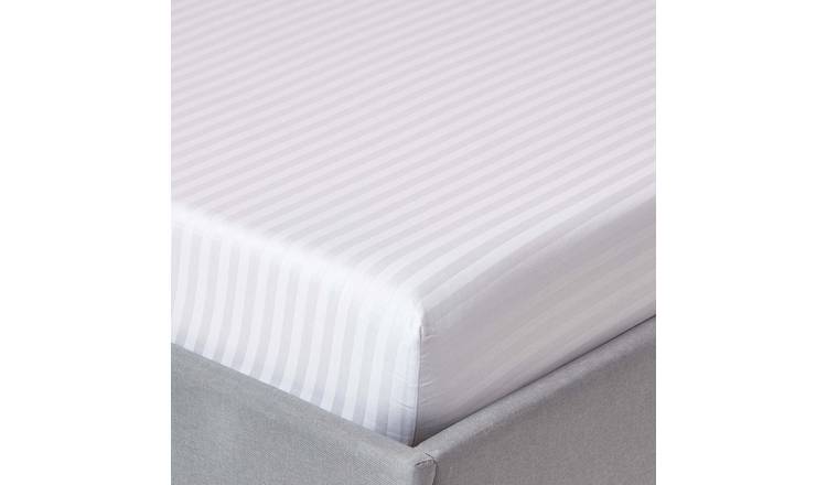 Homescapes Egyptian Cotton White Satin Stripe Fitted Sheet - Super King