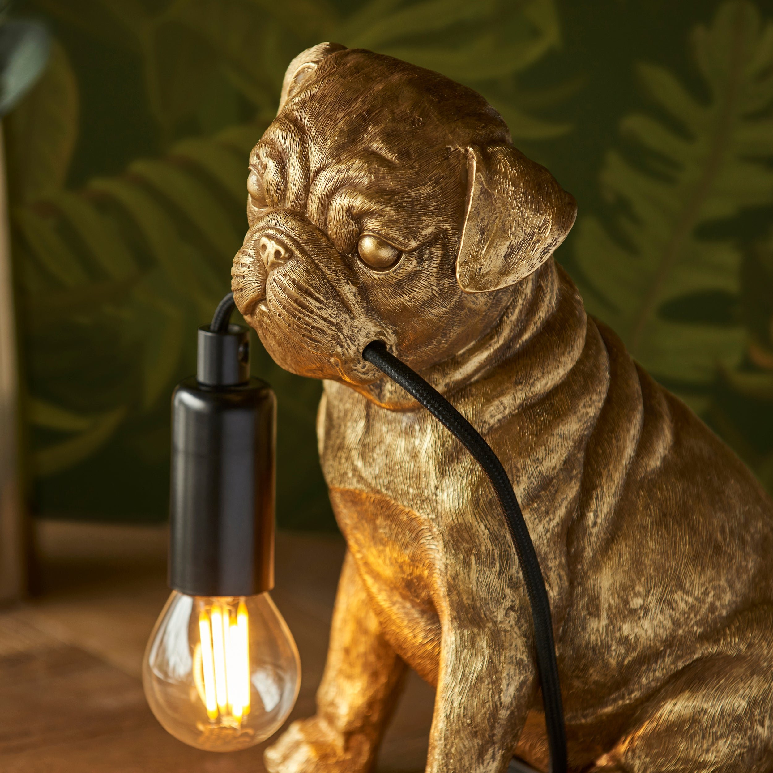 Loops Direct Pack of 2 Resin and Steel Table Lamp - Vintage Gold - Image 3