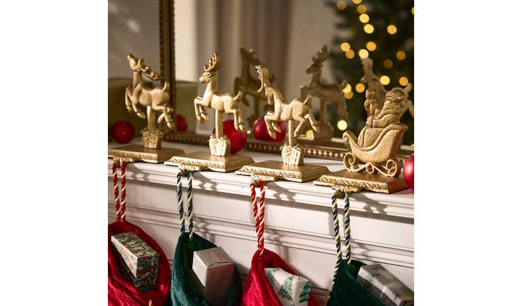Dibor Iron Stocking Holders Set Of 4 - Gold