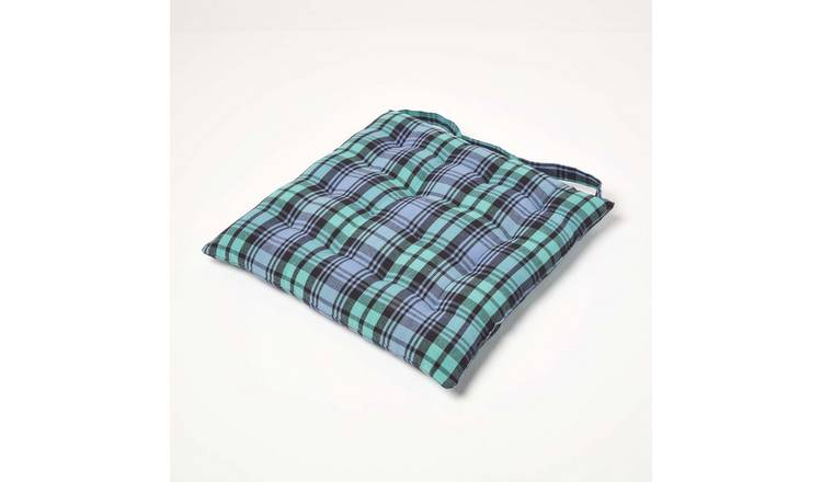 Homescapes Blackwatch Tartan Seat Pad with Button Straps