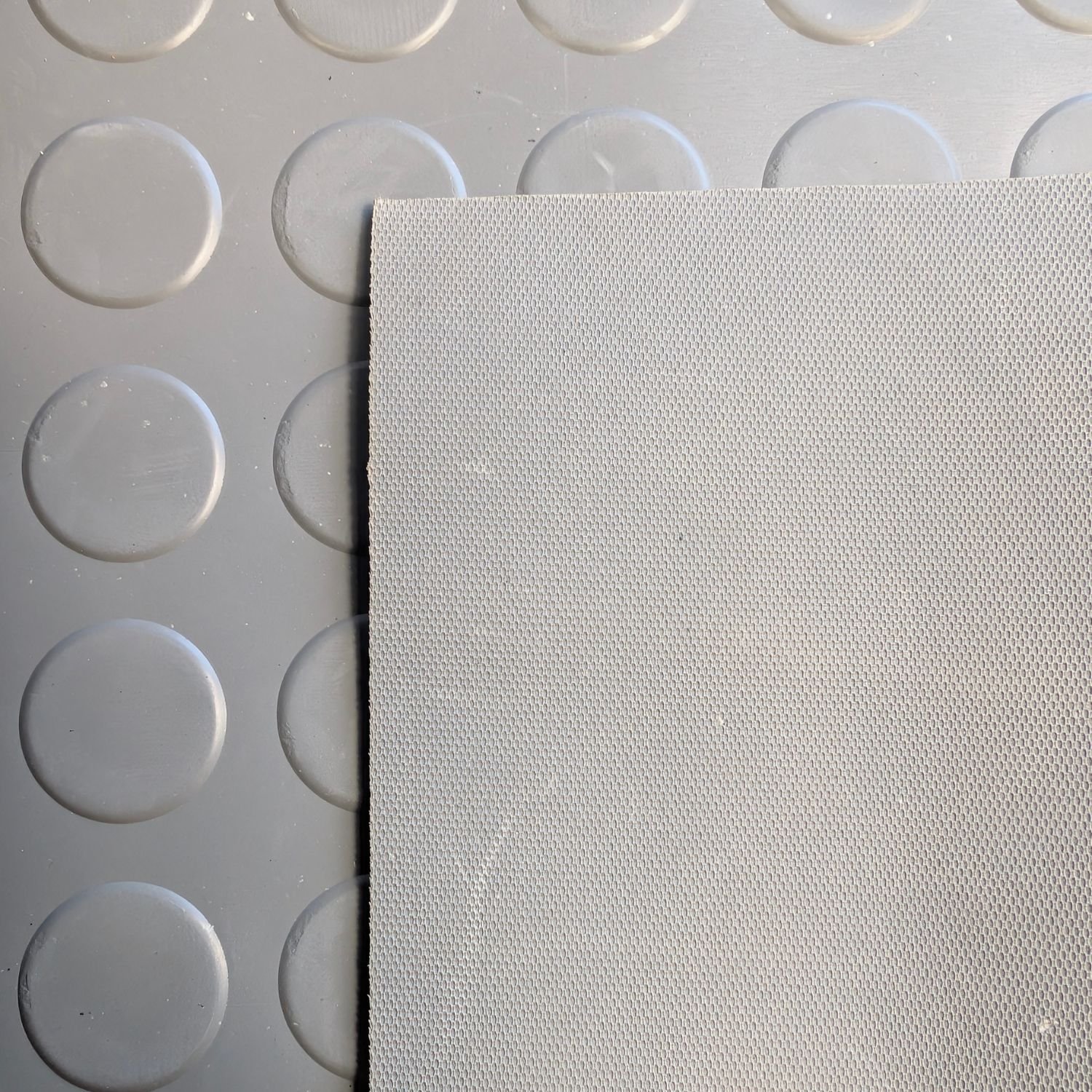 Ark Mat Grey 3mm Thick Coin Rubber Flooring Roll - 1m x 2m - Image 4