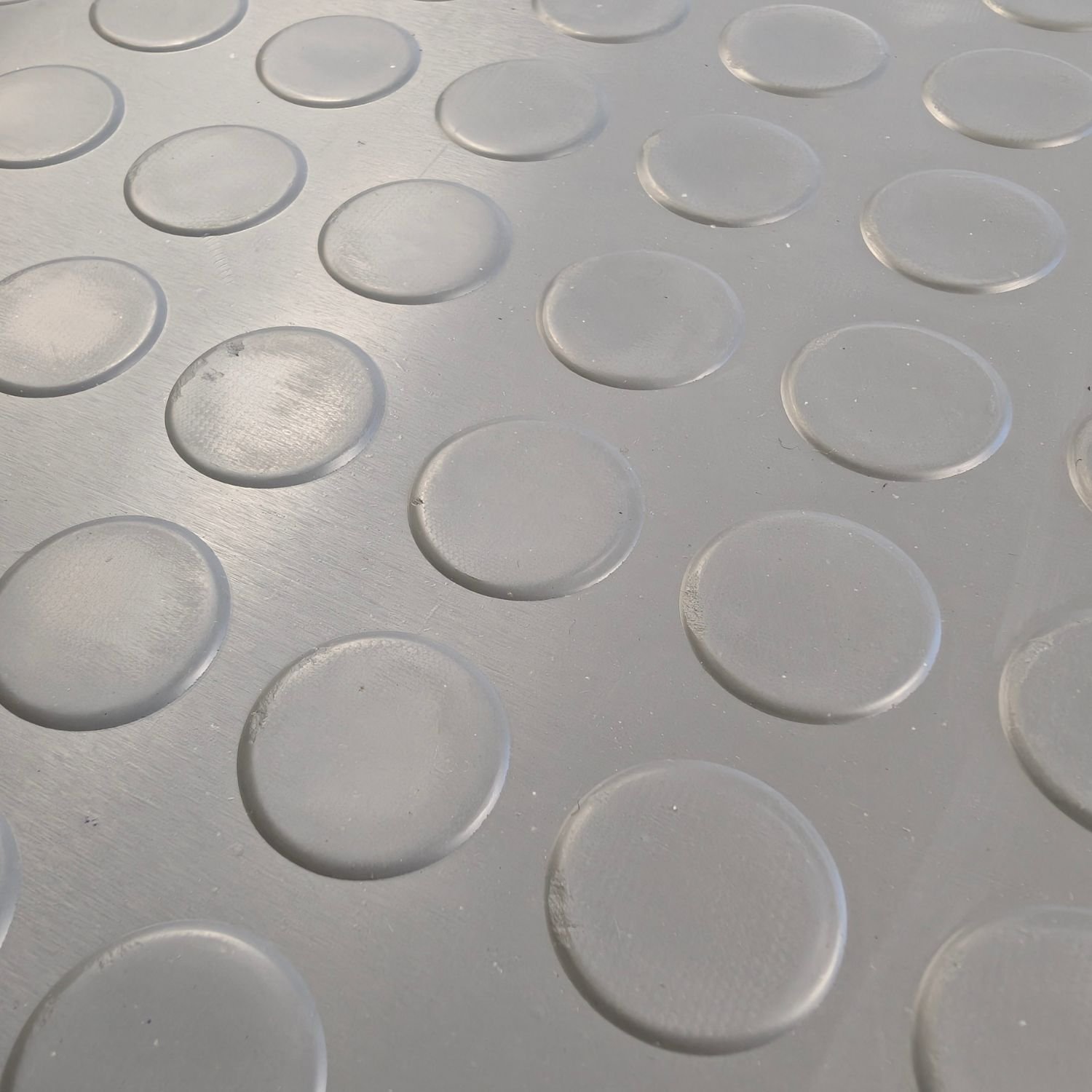 Ark Mat Grey 3mm Thick Coin Rubber Flooring Roll - 1m x 2m - Image 5