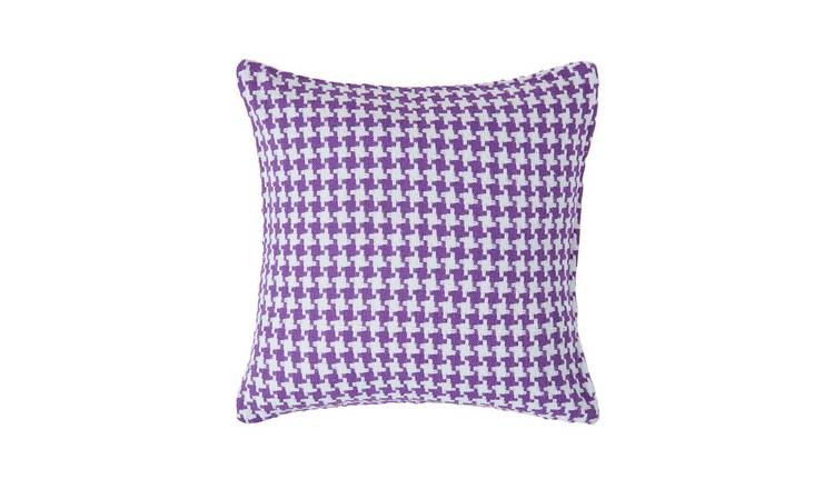 Homescapes Purple Houndstooth Cotton Cushion Cover - 60 x 60 cm