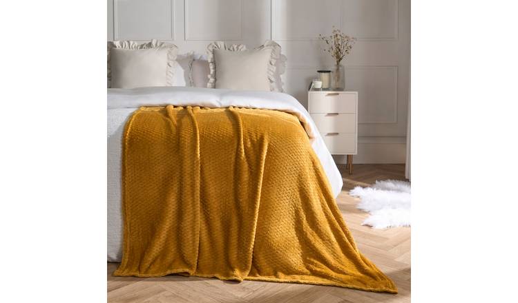 OHS Waffle Fleece Blanket Throw 150 x 200cm - Ochre