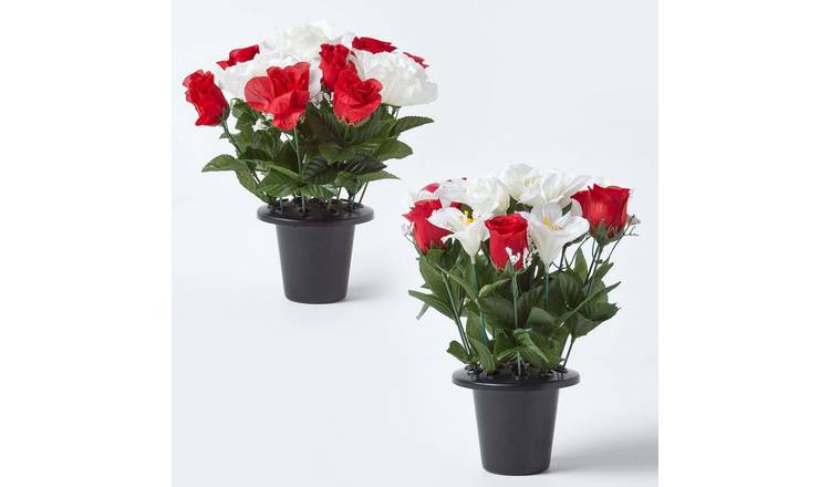 Homescapes Silk-like Polyester Artificial Grave Flowers Set of 2 - Multicoloured