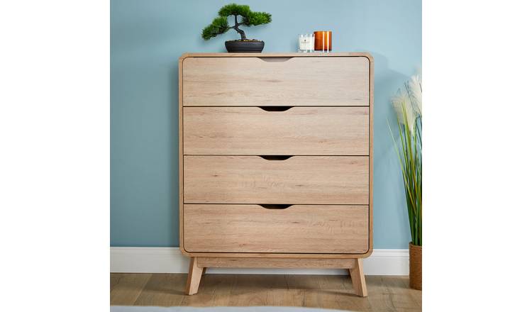 Home Source Nordica 4 Drawer Chest – Oak