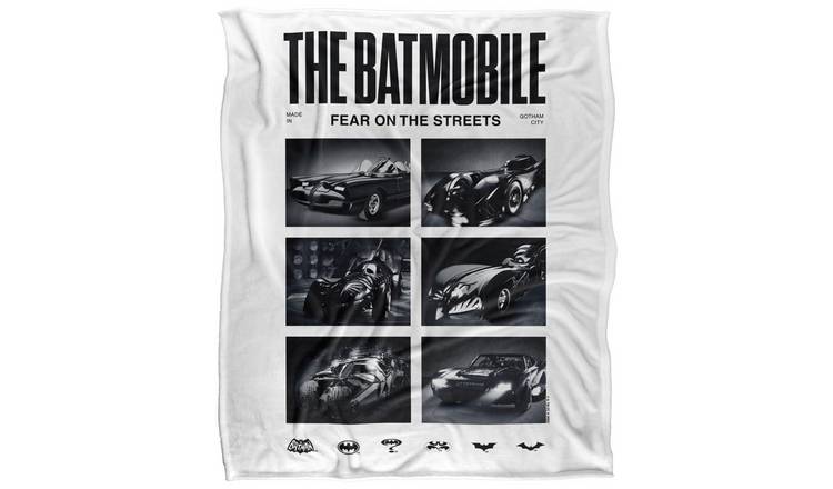 Batman Live Shots Batmobile Black & White Blanket - 152cm x 127cm