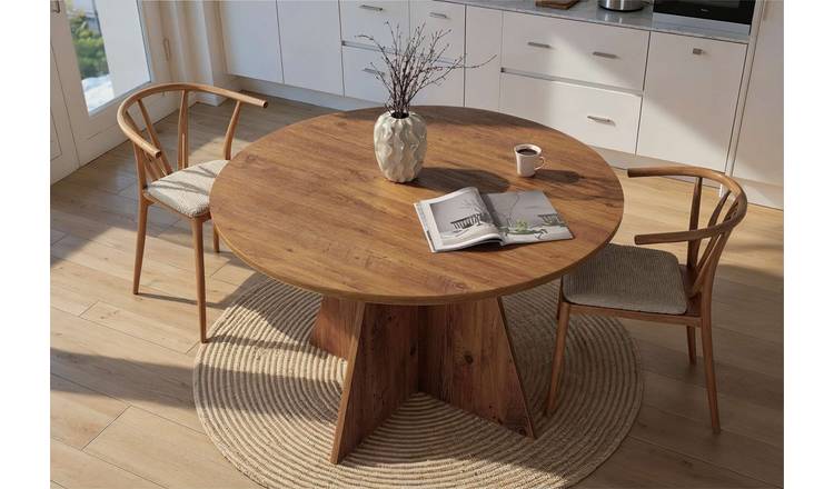 Decortie Virella Round 4 Seater Dining Table - Oak Effect