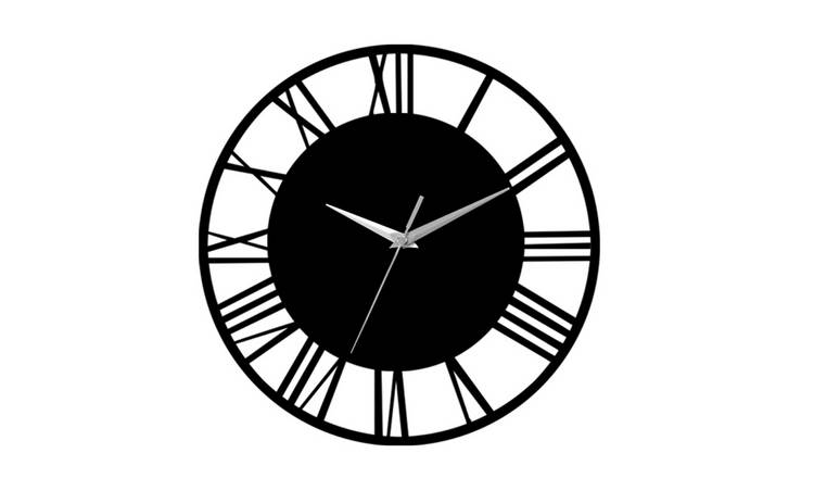 Living and Home Round Wood Wall Clock - Black