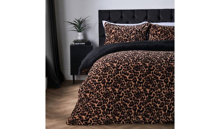OHS Leopard Sherpa Fleece Reversible Duvet Cover Set - Natural - King