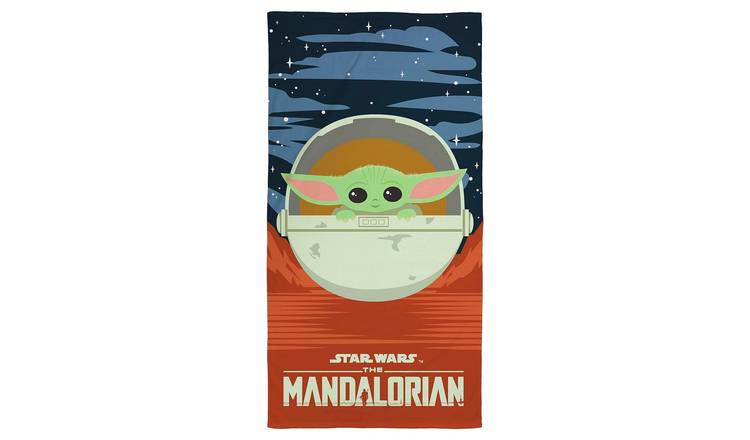 Star Wars: The Mandalorian Baby Yoda Towel - Blue & Orange