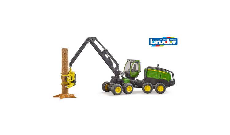 Bruder 1:16 John Deere 1270G Harvester with Trunk - Green