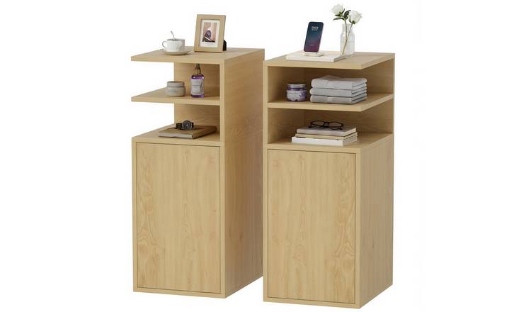 HOMCOM Set of 2 Slim Bedside Table with Open Cubbies and Cupboard - Oak