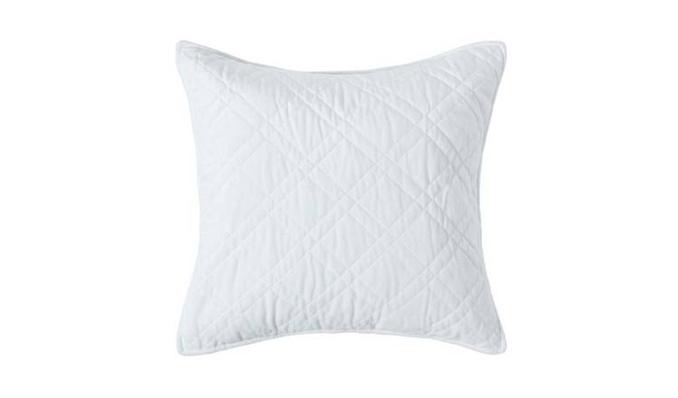 Homescapes Cream Quilted Velvet Geometric Cushion Cover - 45 x 45 cm