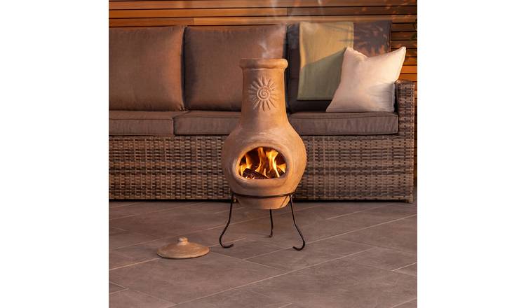Charles Bentley Snug Belem Outdoor Medium Clay Chiminea Patio Heater - Beige