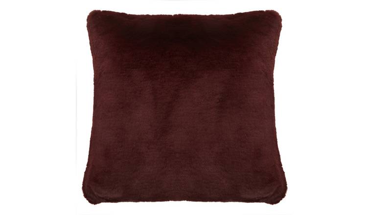 Orsina Bosie Lamina Faux Fur Square Cushion – Wine