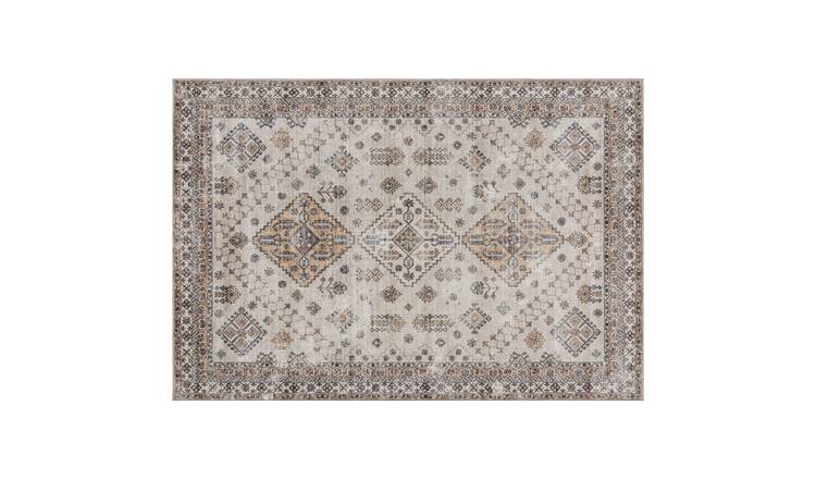 HOMCOM 170cm Vintage Non Slip Washable Area Rug - Beige
