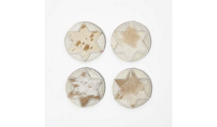 Homescapes Pack of 4 Round Star Leather Coasters - Brown