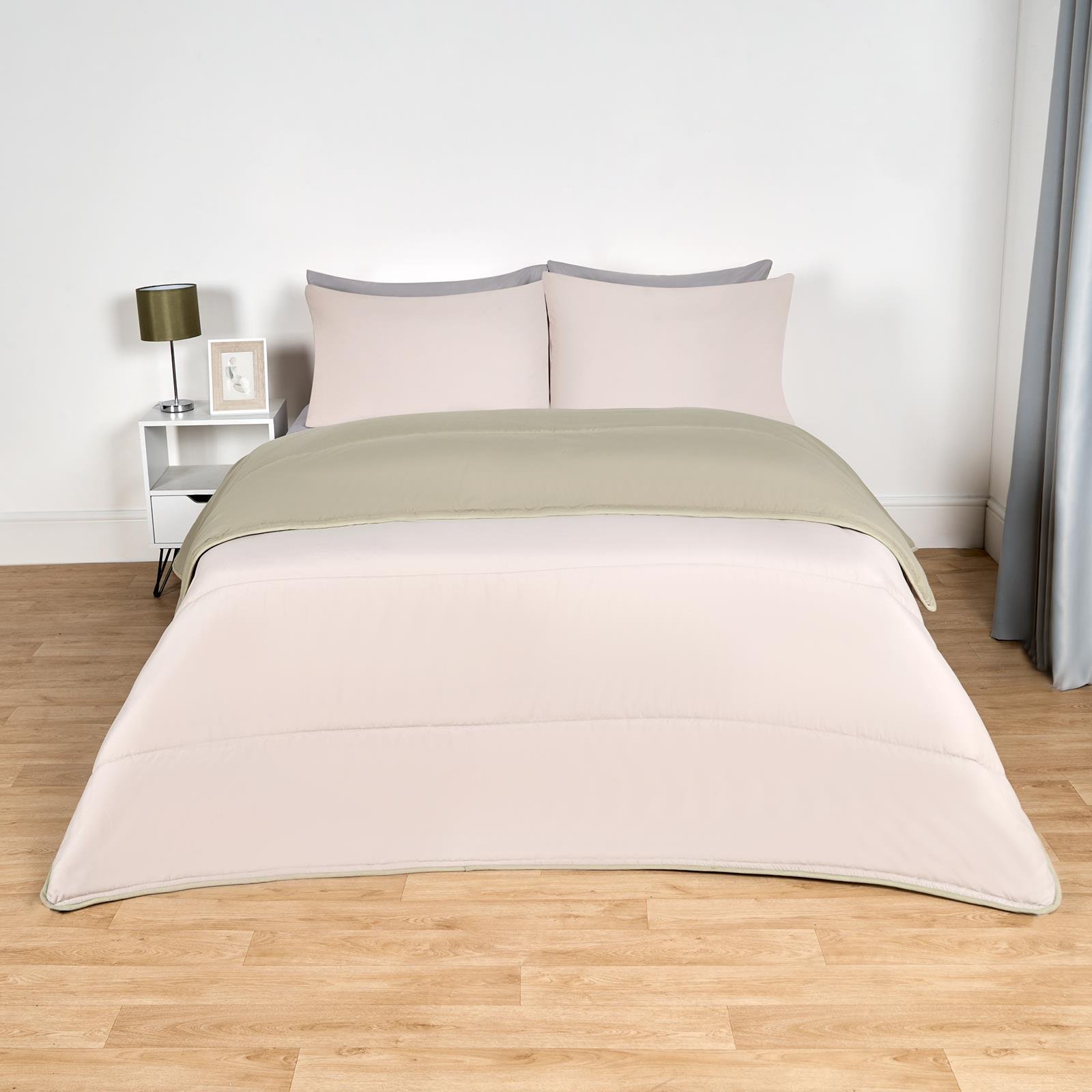 OHS Reversible 10.5 Tog Coverless Duvet Set Bedding - Sage/Stone - King