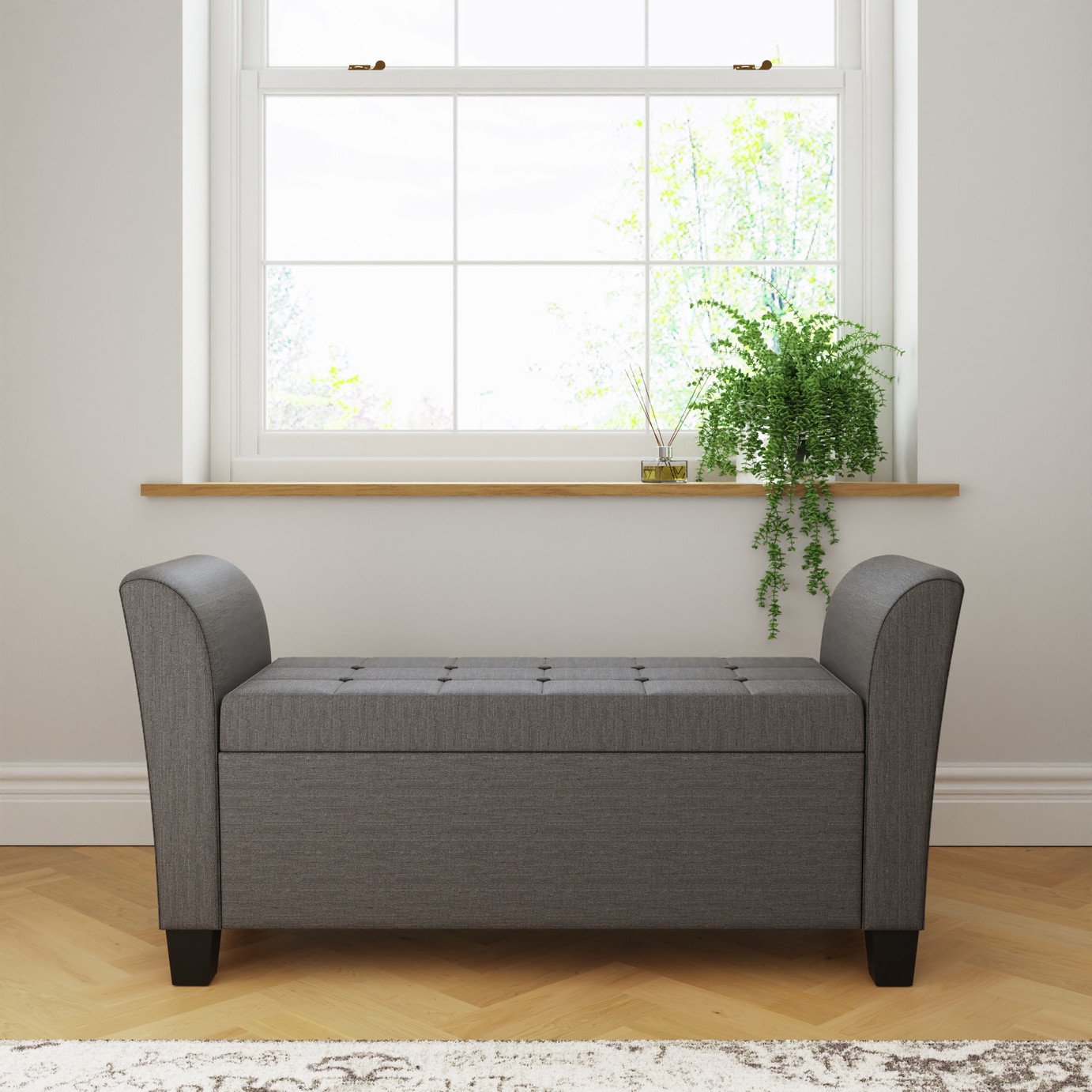 GFW Verona Window Fabric Seat