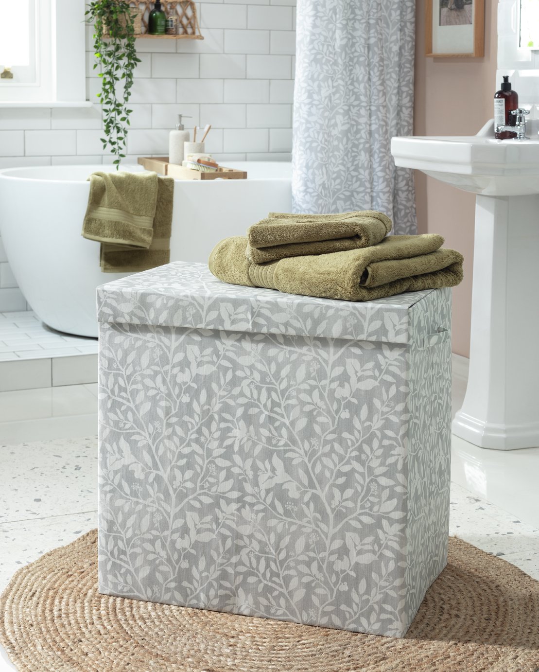 Argos Home 130L Floral Laundry Basket with Dividers - Grey