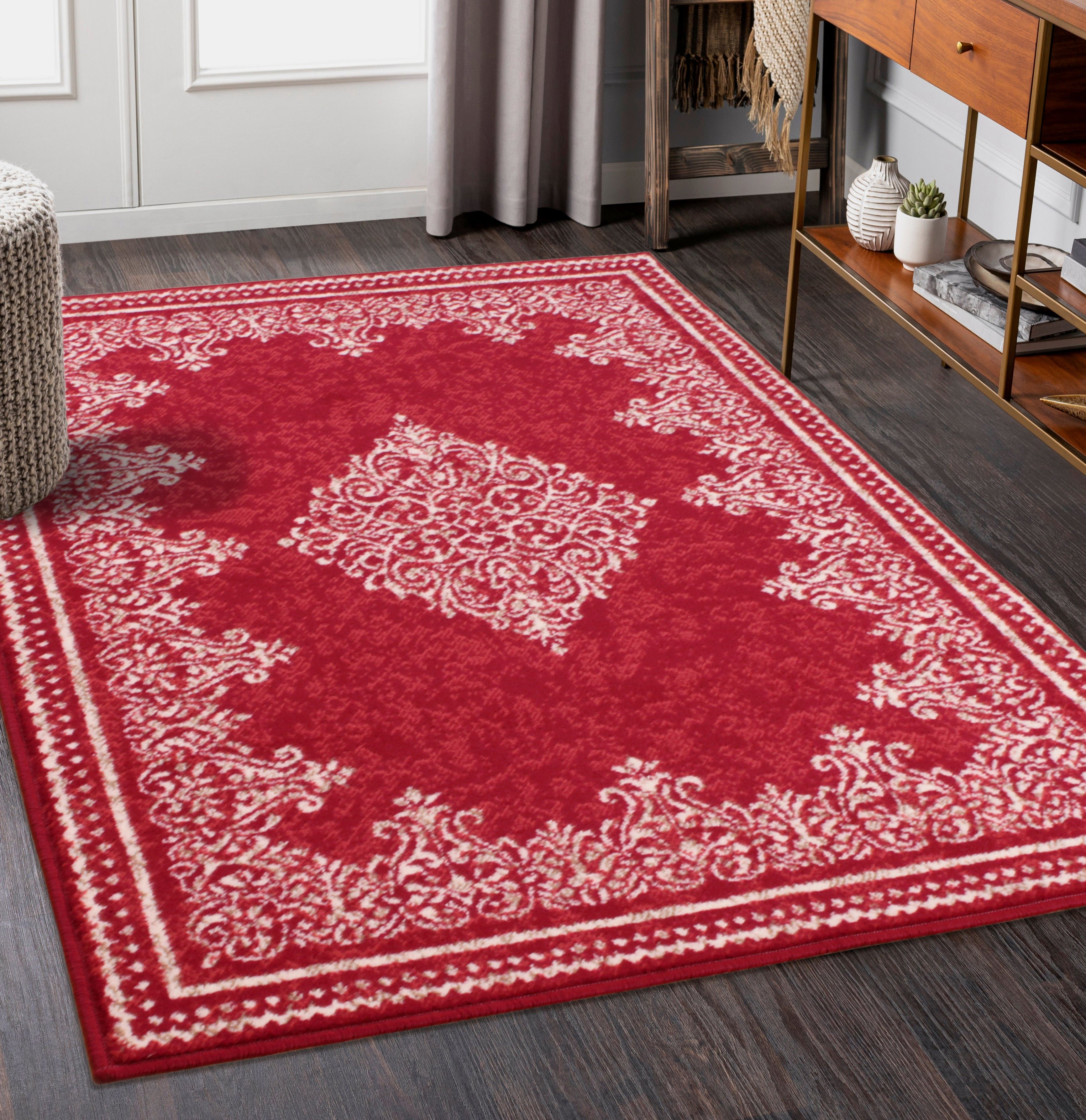 DS Living Medallion Traditional Rug - Red - 150x80cm