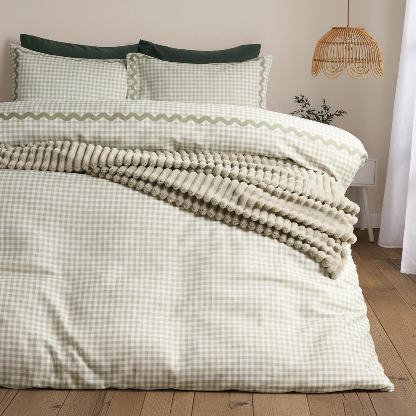 OHS Gingham Wave Border Bedding Set Microfibre Duvet Cover Set Sage - Double