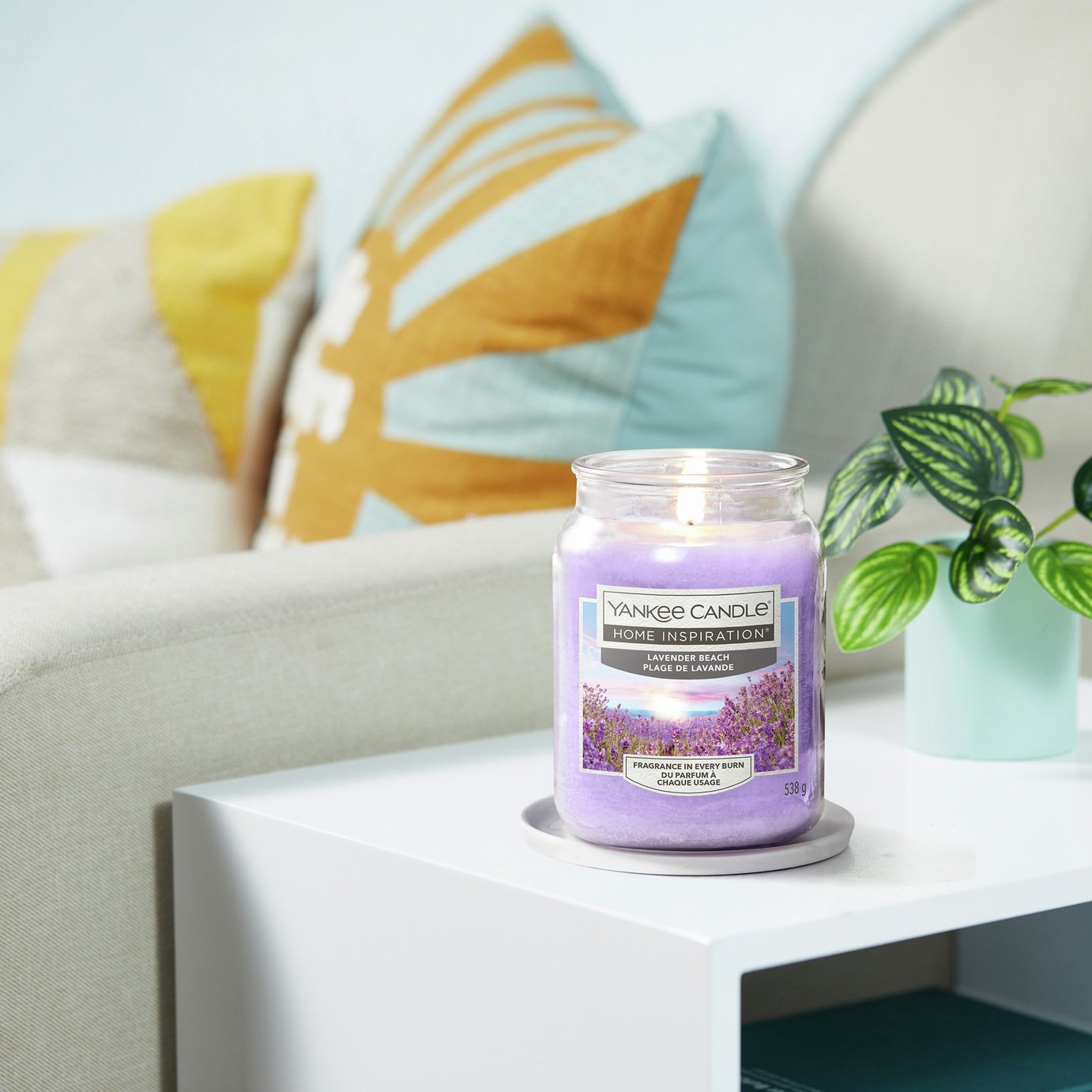 Yankee Candle Medium Scented Candle - Lavender Beach