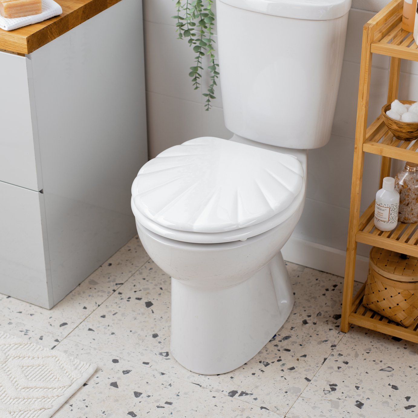 Argos Home Shell Moulded Wood Toilet Seat -  White 