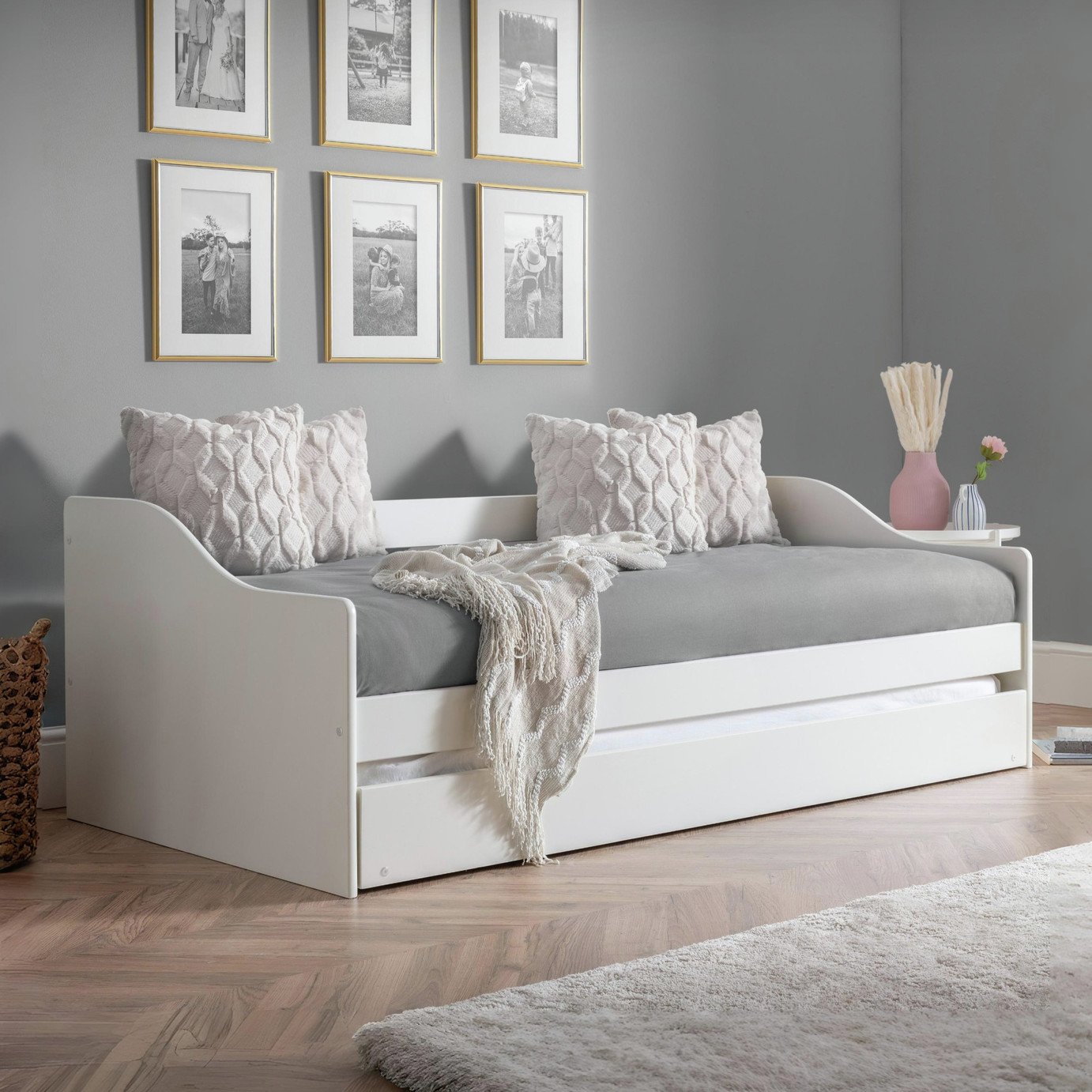 Julian Bowen Elba Wooden Day Bed with Trundle - White