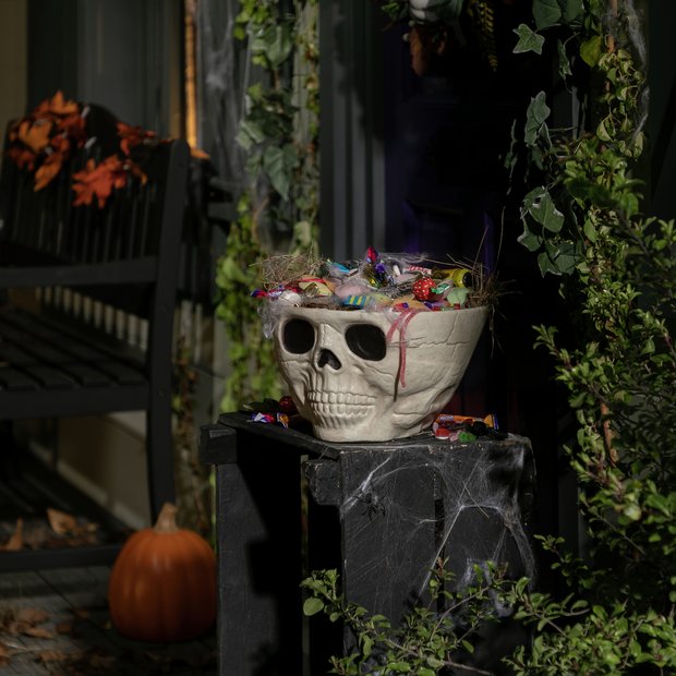 Buy Argos Home Halloween Cream Skull Candy Bowl Decoration | Bowls | Argos