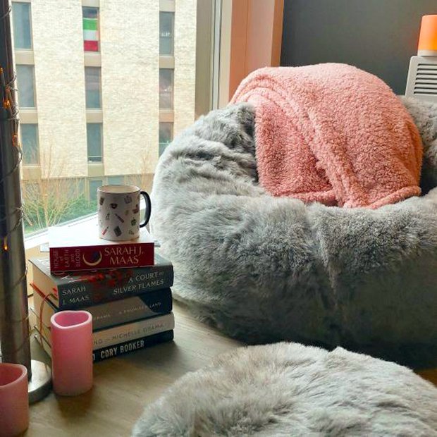 Large grey fluffy on sale bean bag