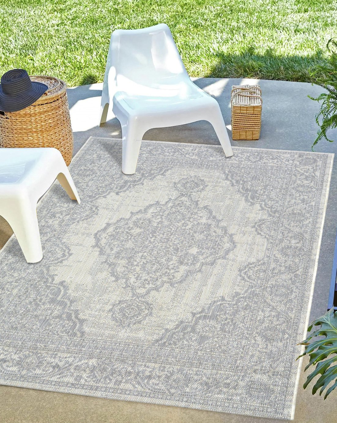 Homemaker Silver Outdoor Rug - 160X230CM