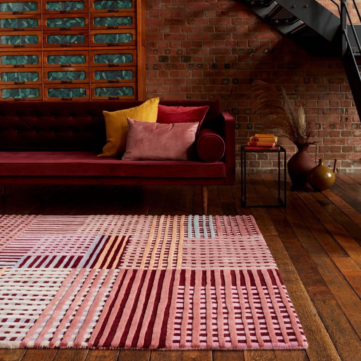 Mega Flooring Red Handmade Abstract Rug - 160 x 230cm