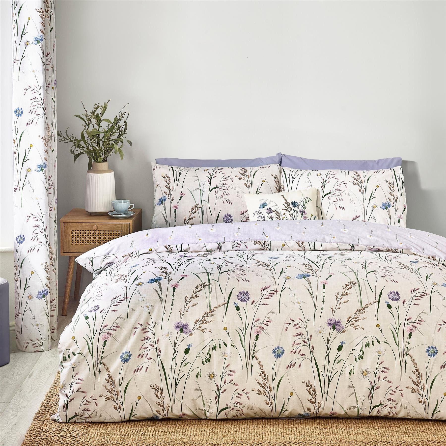 Catherine Lansfield Grasmere Floral Duvet Cover Set - Double - Lilac