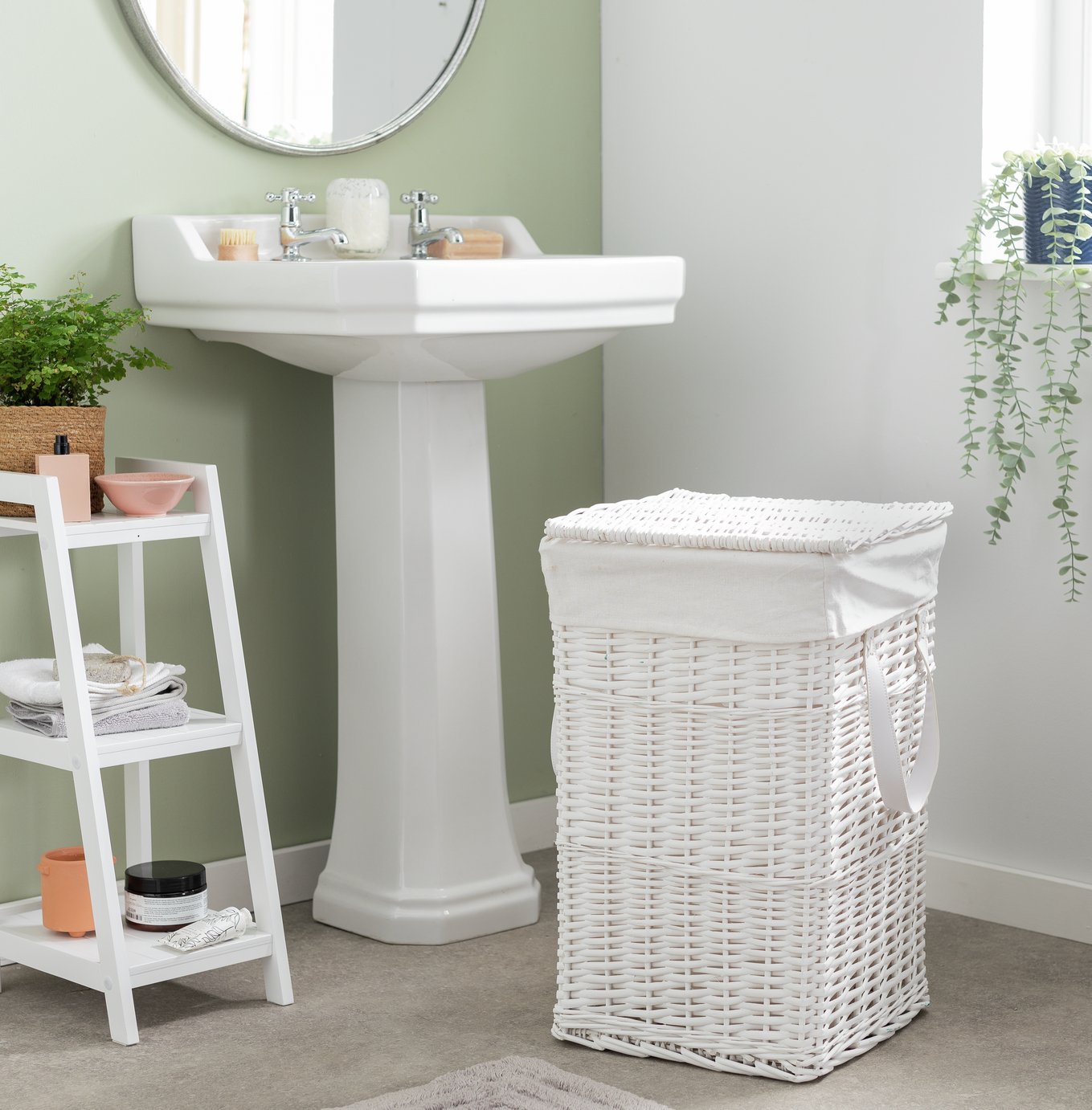 Argos Home 68 Litre Willow Laundry Basket - White