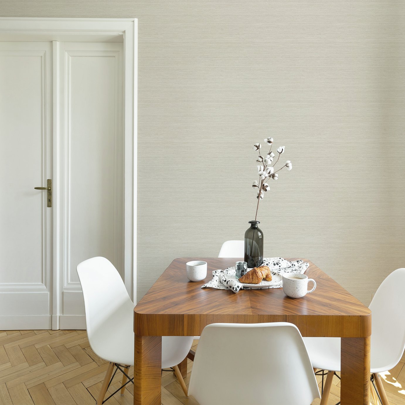 Boutique Gilded Texture Cream Wallpaper