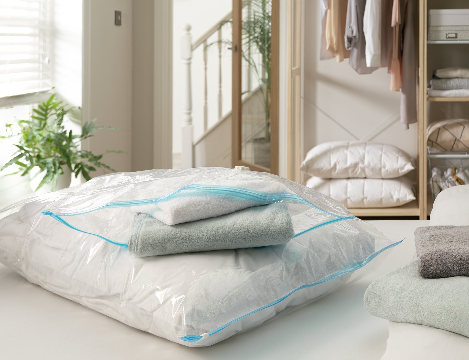 Argos Home Pack of 2 Large Vacuum Storage Bag